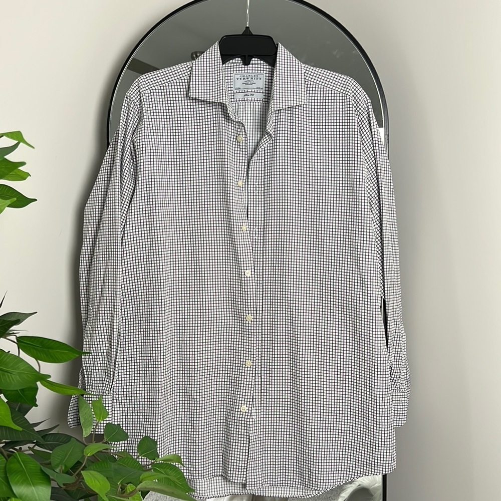 CHARLES TYRWHITT Collared Checkered Long Sleeve Button Down Dress Shirt